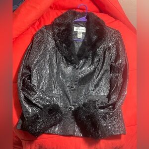 Victor Costa Black Textured Blazer with Faux Fur Trim